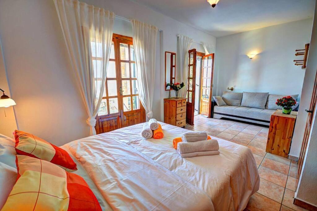Rolling Stolis Home Katávolos Dış mekan fotoğraf